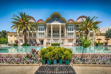 نگاهی به شهر شیراز و اقامت در این شهر