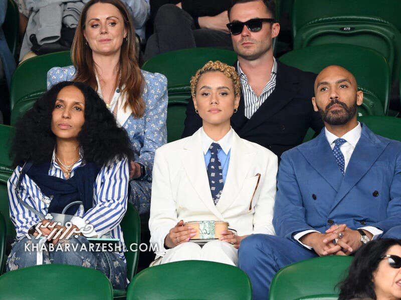 حضور افراد مشهور برای تماشای تنیس ویمبلدون/ نیکول شرزینگر، بازیگر سریال بازی تاج و تخت و شاهزاده موناکو در بین سلبریتیهای دیگر +تصاویر حضور افراد مشهور برای تماشای تنیس ویمبلدون/ نیکول شرزینگر، بازیگر سریال بازی تاج و تخت و شاهزاده موناکو در بین سلبریتیهای دیگر +تصاویر