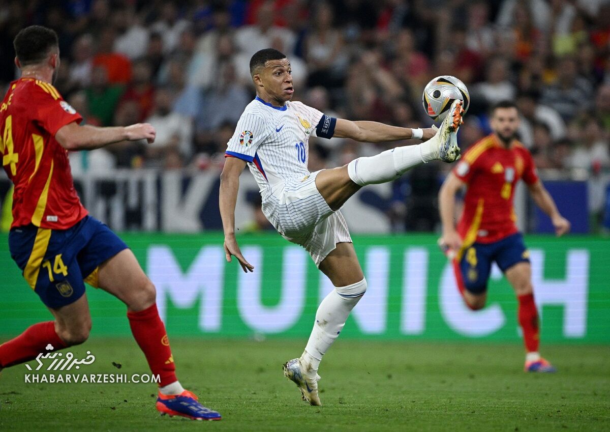 امپراتوریها اینگونه شکل میگیرند؛ اسپانیای جوان مقابل فرانسه کسلکننده/ پسری که بر احساسات کودکانهاش غلبه کرد