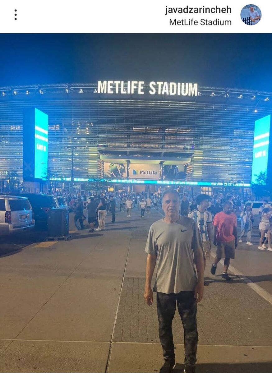 چهره ویژه استقلالیها تماشاگر صعود مسی و یارانش +عکس