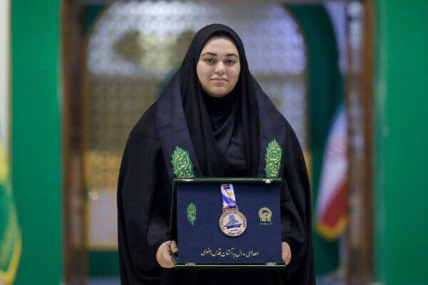 اقدام ویژه دختر ایرانی با اهدای اولین مدال تاریخ مچاندازی بانوان +عکس