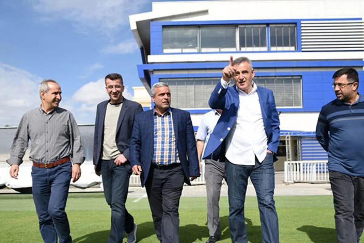 ردپای مترجم لوکا بوناچیچ در استقلال؛ معمر ممیشویچ وارد میشود! ردپای مترجم لوکا بوناچیچ در استقلال؛ معمر ممیشویچ وارد میشود!