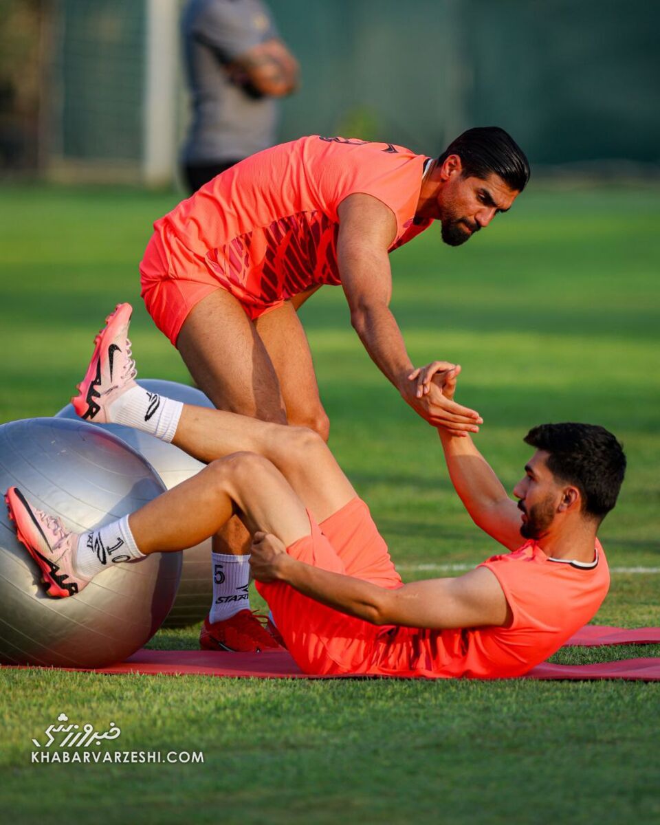 پرستارهترین تیم لیگ برتر استارت زد/ سپاهانیها با مورایس و خریدهای جدید بمب روحیه شدند +تصاویر