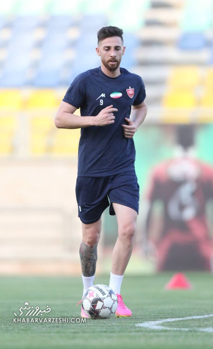 عکس| مهدی عبدی وارث مهدی ترابی در پرسپولیس شد