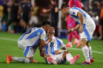ویدیو| گل قهرمانی آرژانتین مقابل کلمبیا/ لائوتارو منجی مسی شد!