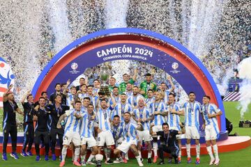 ویدیو| جشن قهرمانی آرژانتین در کوپا آمریکا ۲۰۲۴/ جام ۴۵ بر فراز دستان مسی