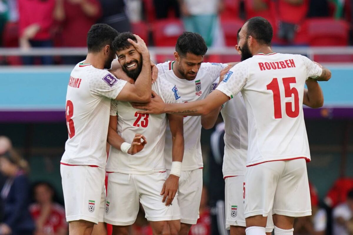 عکس| گلزنان ایران به ولز در جام جهانی در استقلال به هم رسیدند عکس| گلزنان ایران به ولز در جام جهانی در استقلال به هم رسیدند