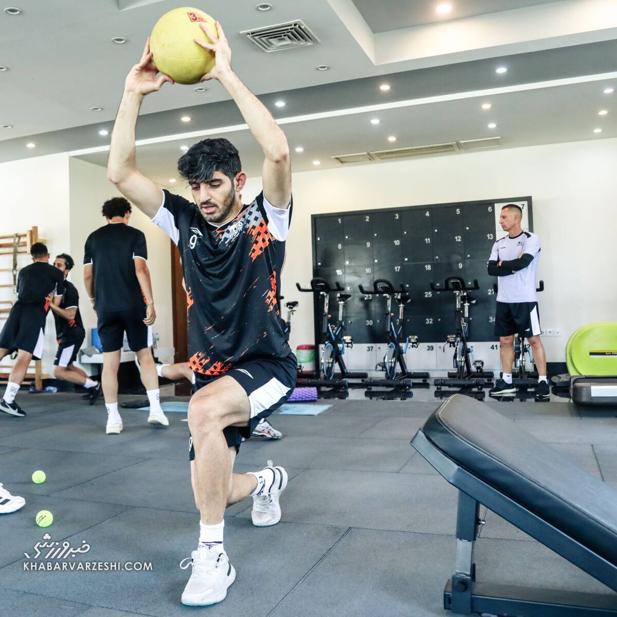 عکس| اتحاد پرسپولیسیهای جنجالی در تراکتور/ آمادگی بالای بیرو، ترابی و دانیال