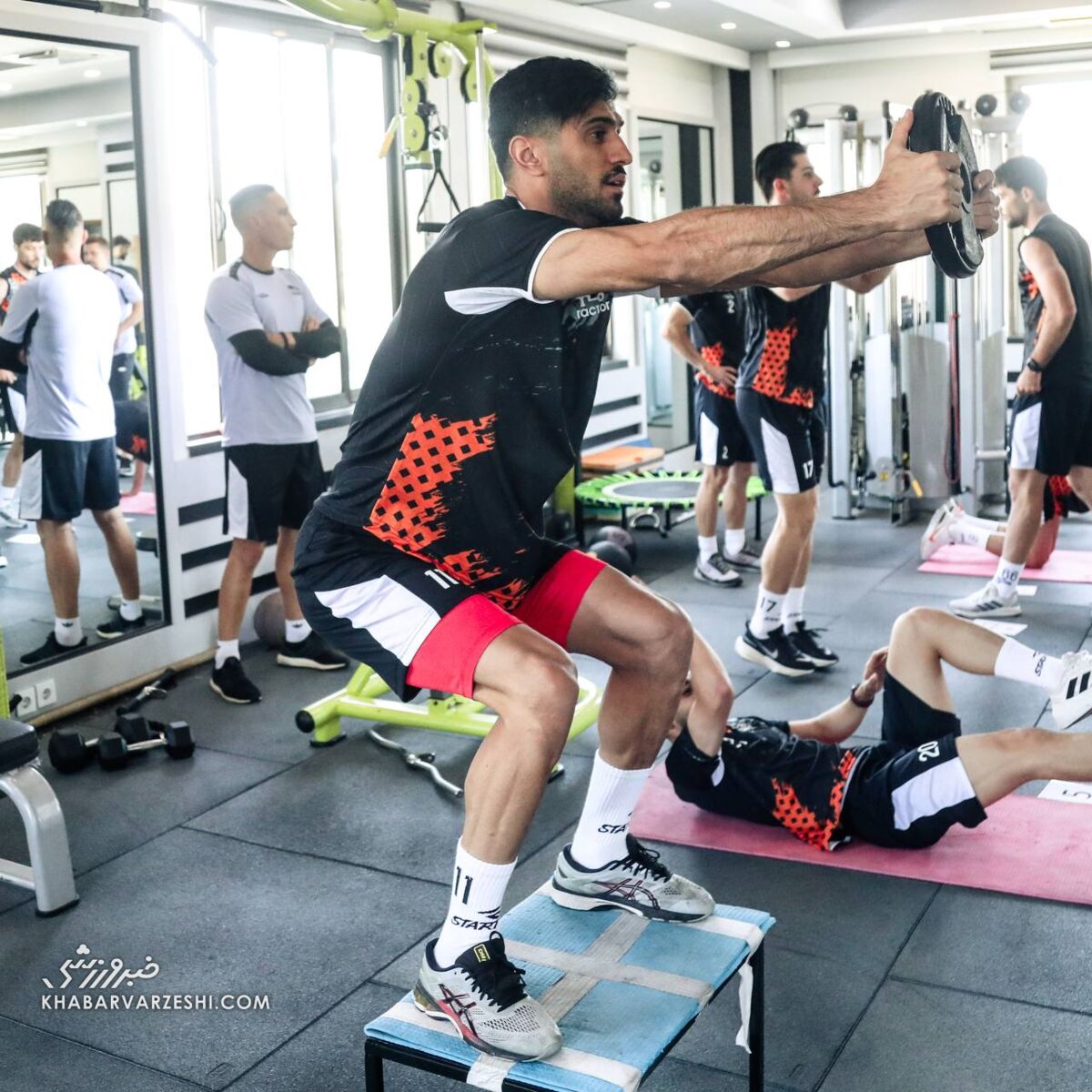 عکس| اتحاد پرسپولیسیهای جنجالی در تراکتور/ آمادگی بالای بیرو، ترابی و دانیال