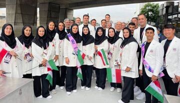 ویدیو| کاروان ورزش ایران زیر باران در انتظار مراسم افتتاحیه المپیک ۲۰۲۴!