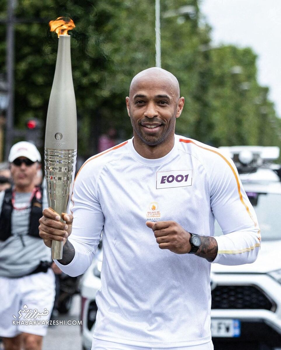 برترین فوتبالیستهایی که مشعلدار المپیکها بودهاند/ از پله و رونالدو تا زینالدین زیدان +تصاویر