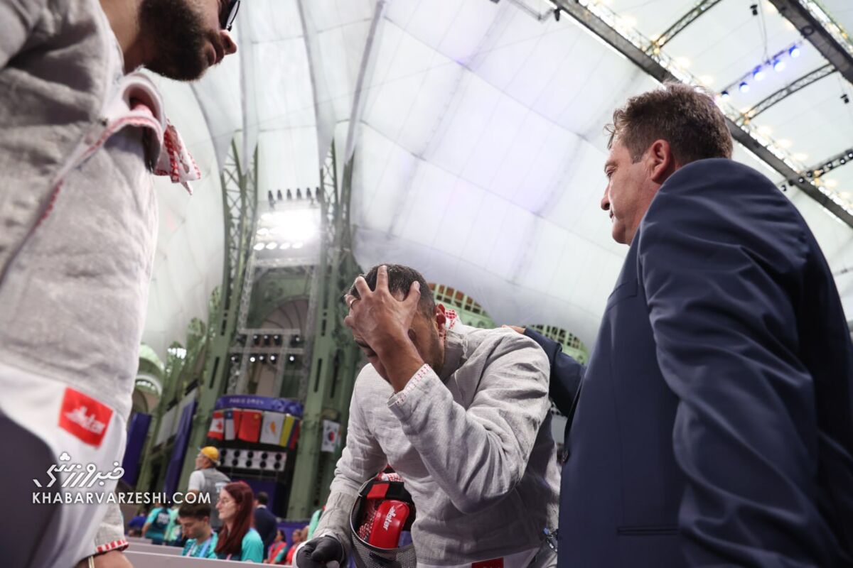 عکس| درگیری لفظی شمشیرباز ایرانی با داور در المپیک