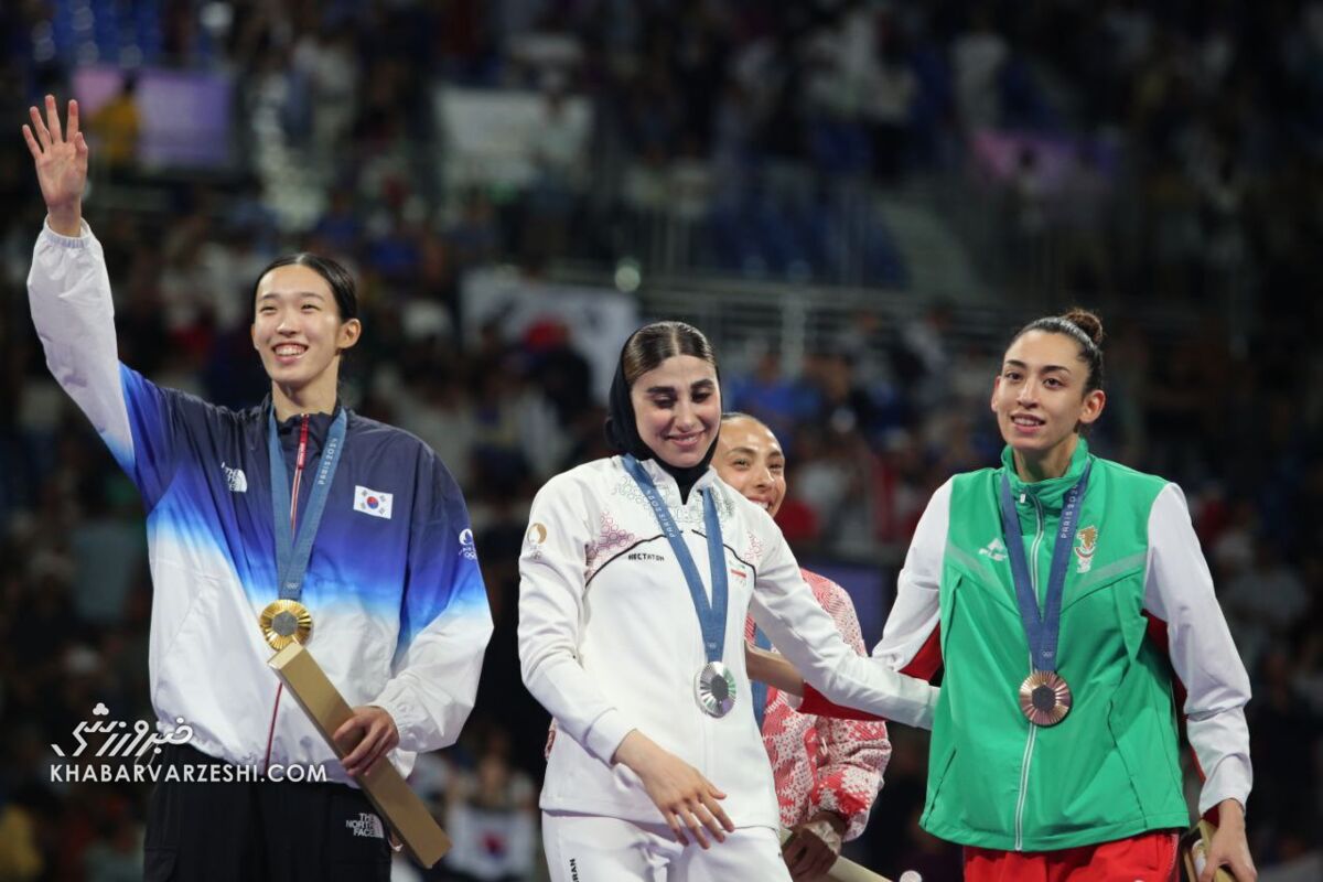 عکس| ناهید کیانی و کیمیا علیزاده در آغوش هم/ قشنگترین صحنه المپیک