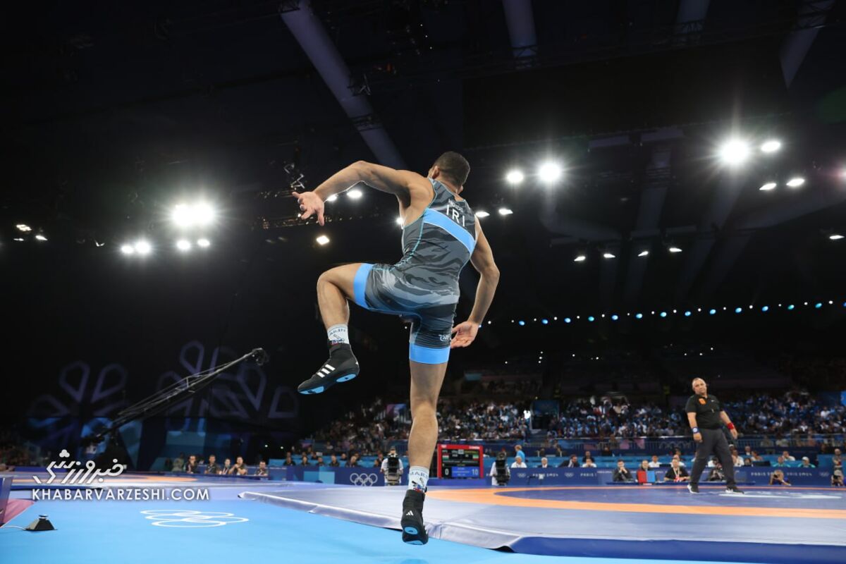 تصاویر| فریم به فریم با رقص رحمان عموزاد پس از فینالیست شدن