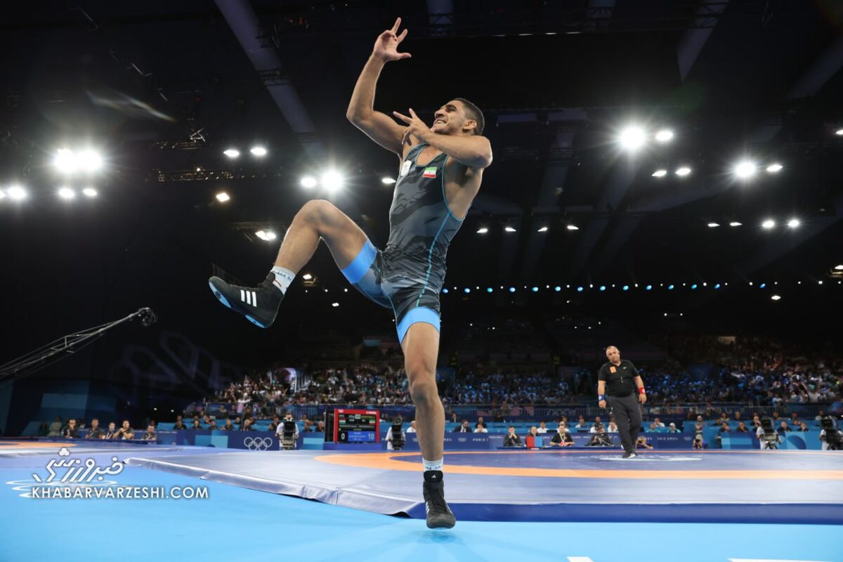 تصاویر| فریم به فریم با رقص رحمان عموزاد پس از فینالیست شدن