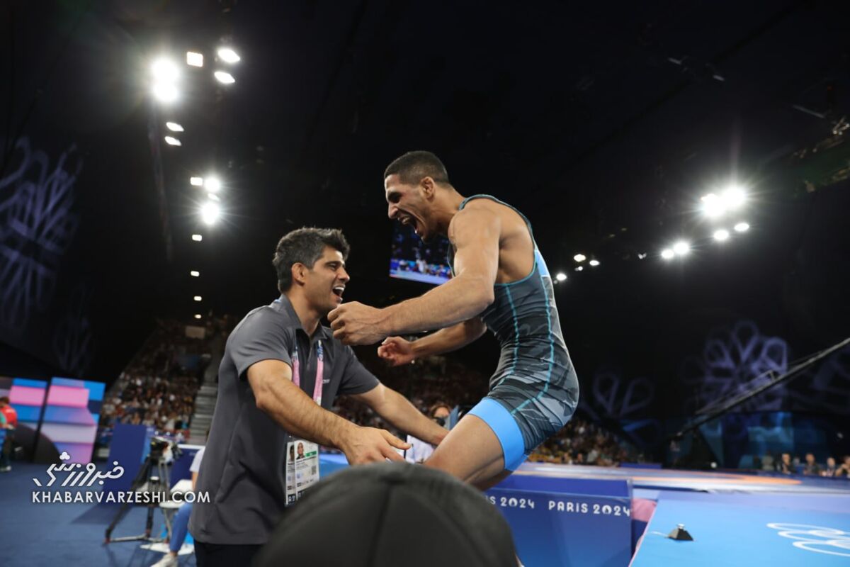 تصاویر| فریم به فریم با رقص رحمان عموزاد پس از فینالیست شدن تصاویر| فریم به فریم با رقص رحمان عموزاد پس از فینالیست شدن