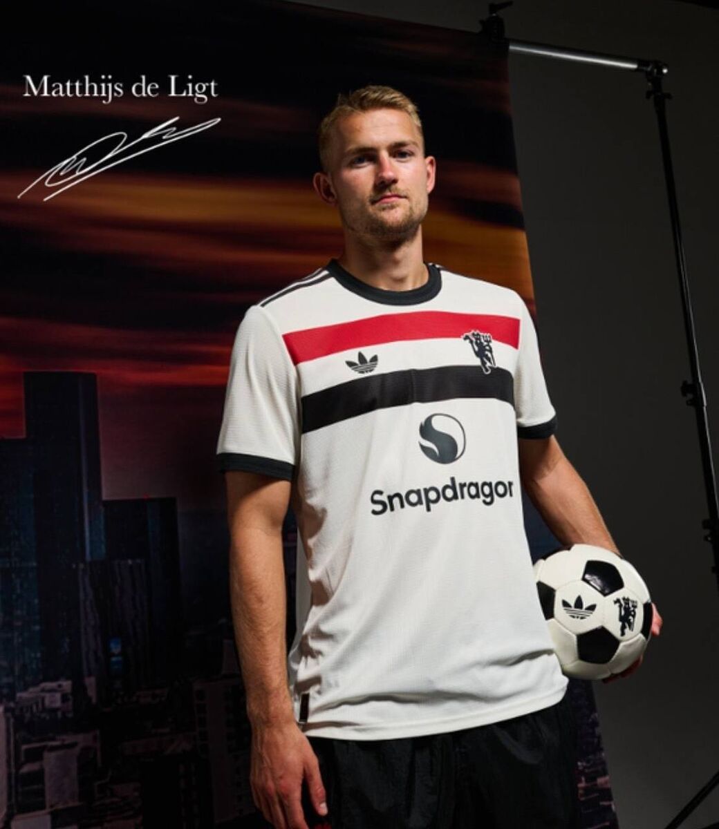 ماتیس دیلیخت به منچستریونایتد پیوست