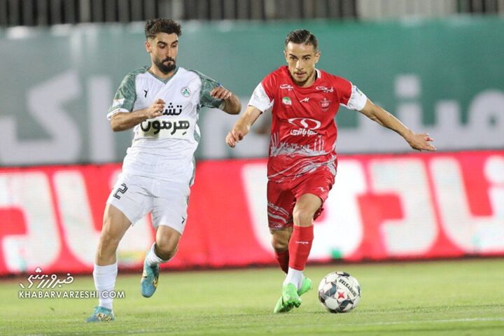 فرشاد احمدزاده؛ پرسپولیس - ذوب‌آهن