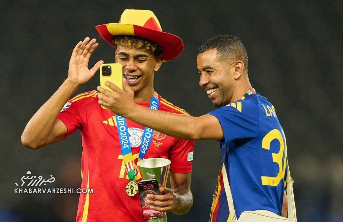 شوک بزرگ به یامال؛ پدر ستاره بارسلونا چاقو خورد! شوک بزرگ به یامال؛ پدر ستاره بارسلونا چاقو خورد!