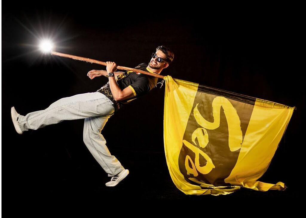 عکس| حضور مایکل جکسون در لیگ برتر ایران! عکس| حضور مایکل جکسون در لیگ برتر ایران!