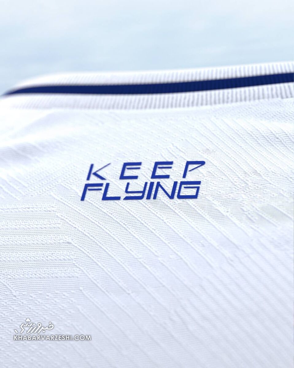 تصاویر| کیت جدید ملوان با طرح تالاب انزلی و قوی سپید