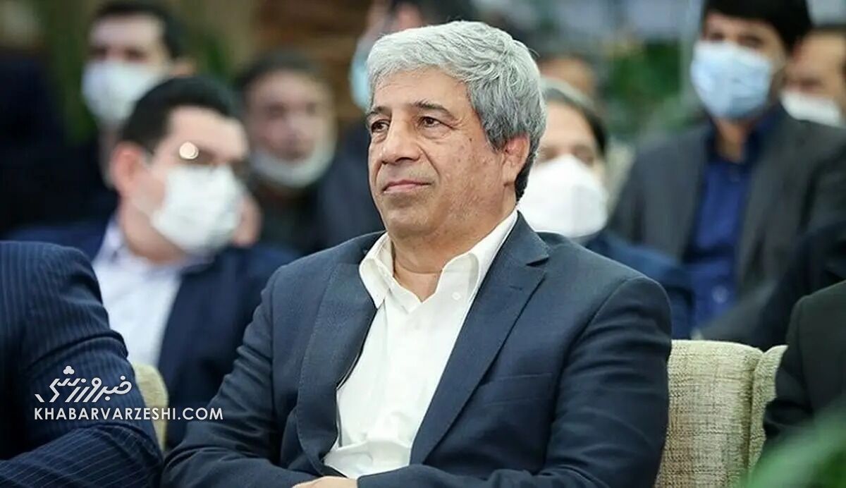 هادی عامل در گفتگو با خبرورزشی؛ شیر مادر و نان پدر را از لوپز کوبایی الهام گرفتم/ کابوسم این است که اشتباهی بگویم نان مادر و شیر پدر! هادی عامل