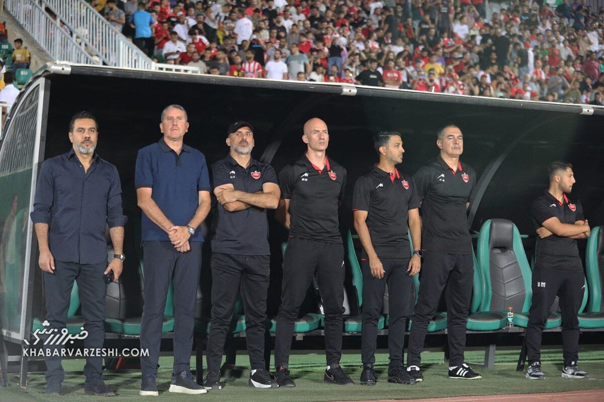 حریفان دست جواد نکونام را خواندهاند!/ پرسپولیس فوق ستاره استقلال را میخواهد!/ محمد عمری؛ وینگری که از کف پرسپولیس رفت!