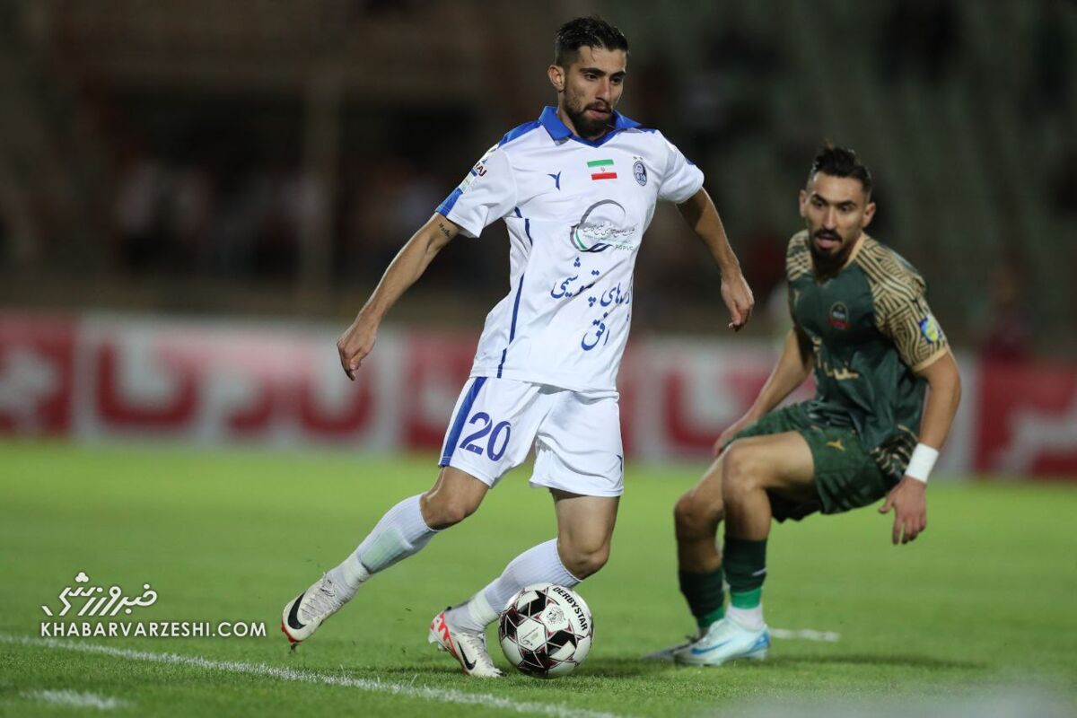 بی احتیاطی عجیب کوشکی با ۲ کارت زرد و اخراج ظرف ۴ دقیقه +فیلم بی احتیاطی عجیب کوشکی با ۲ کارت زرد و اخراج ظرف ۴ دقیقه +فیلم