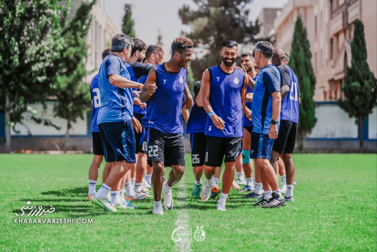 امیدوارم نکونام افسوس این ۲ امتیاز را نخورد/ بازیکن خارجی را برای نیمکت به ایران آوردهاید؟/ چرا مشکل بلانکو را حل نمی کنید