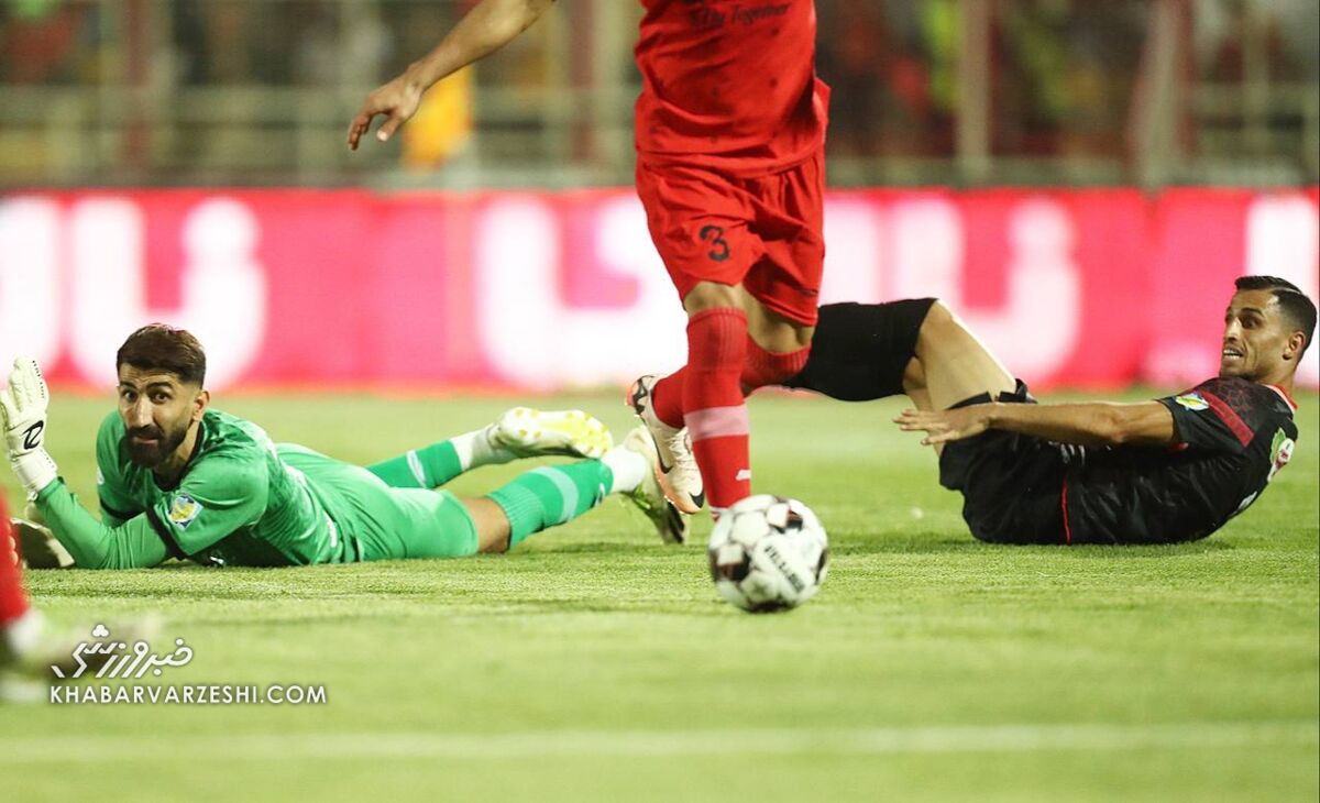 هشدار به رضا درویش و پرسپولیس؛ علی علیپور در مسیر ترابی، اسماعیلی فر و بیرانوند؟! هشدار به رضا درویش و پرسپولیس؛ علی علیپور در مسیر ترابی، اسماعیلی فر و بیرانوند؟!