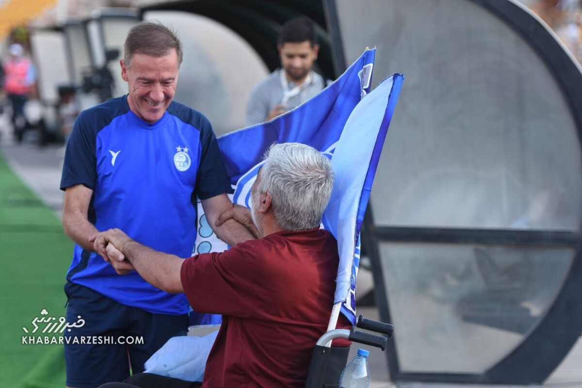 ادامه اختلافات مالی در باشگاه استقلال/ دستیار نکونام همچنان دور از تمرینات! ادامه اختلافات مالی در باشگاه استقلال/ دستیار نکونام همچنان دور از تمرینات!