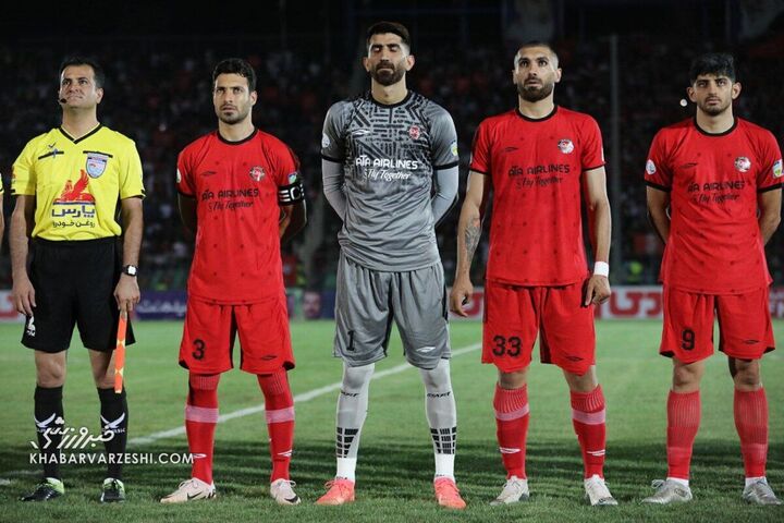 علیرضا بیرانوند، شجاع خلیلزاده، مهدی ترابی و عارف آقاسی؛ هوادار - تراکتور