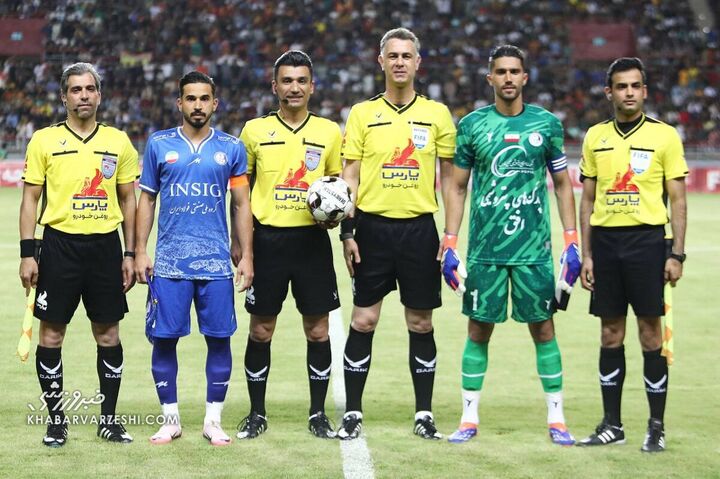 محمود مطلقزاده، سیدحسین حسینی و محمدحسین زاهدیفر (داور)؛ استقلال خوزستان - استقلال