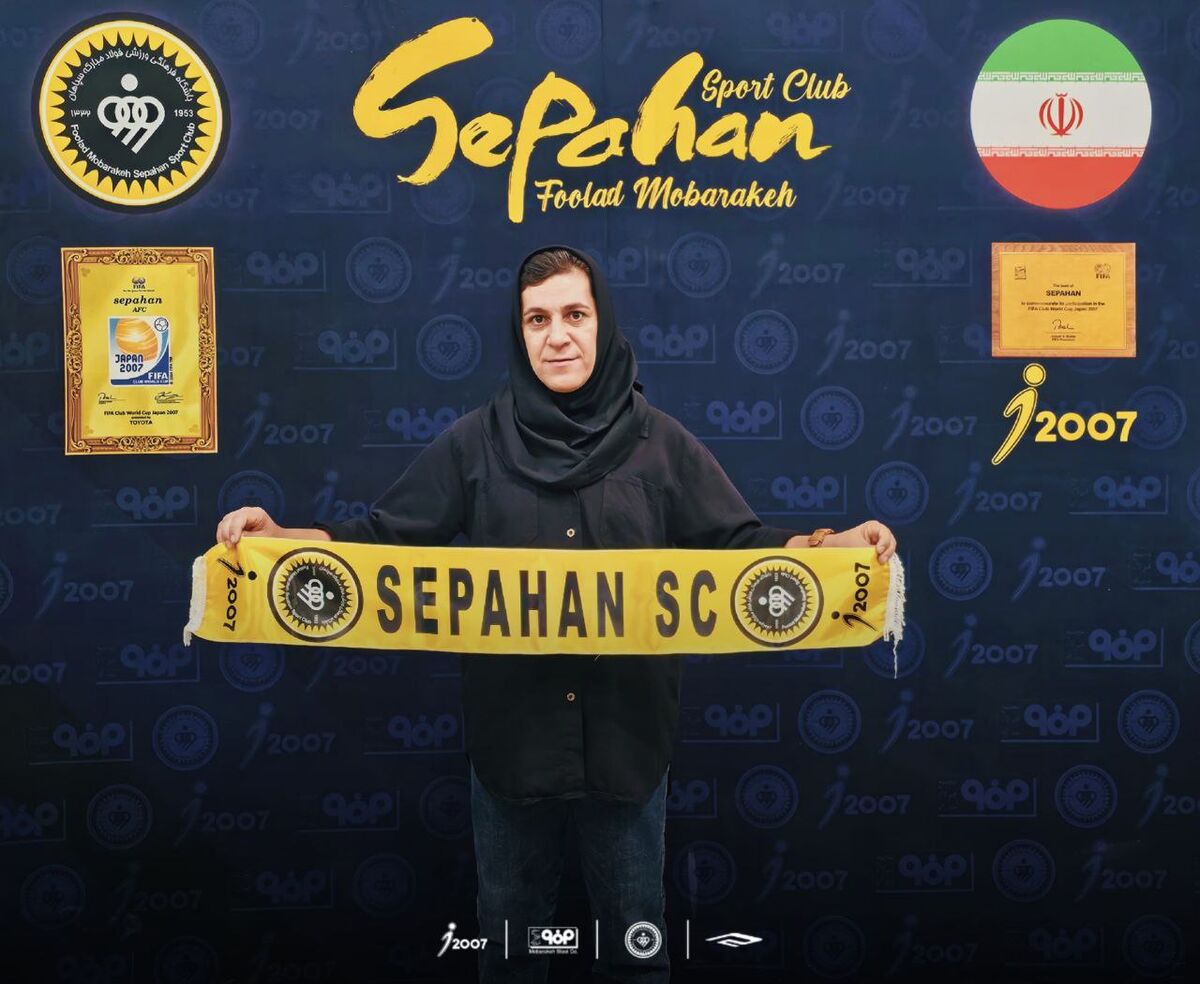 محمودی سرمربی تیم زنان سپاهان شد بیان محمودی - سپاهان