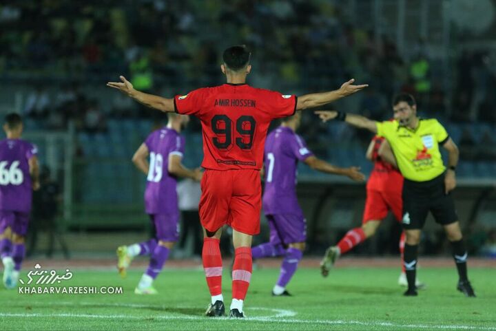 امیرحسین حسینزاده؛ هوادار - تراکتور