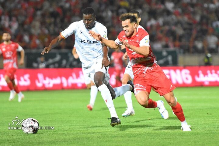 اوستون اورونوف؛ پرسپولیس - فولاد