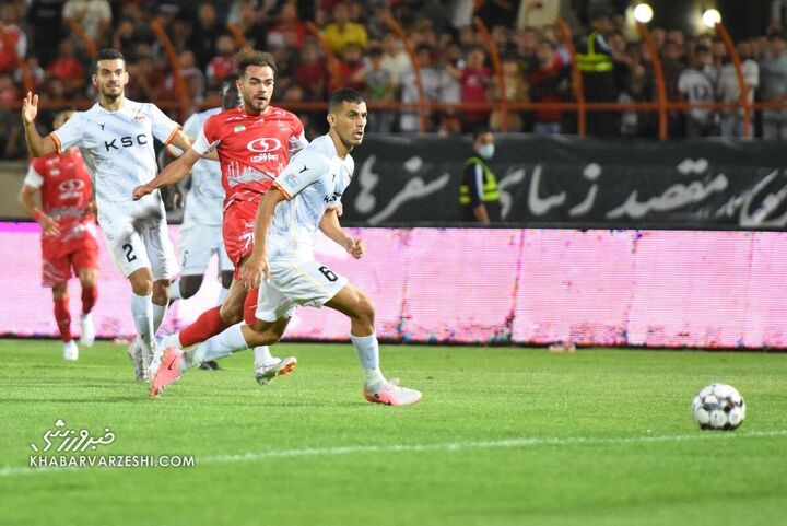 گل اوستون اورونوف؛ پرسپولیس - فولاد