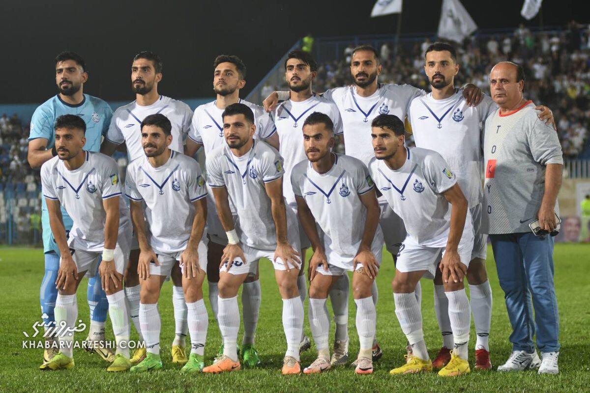 ملوان زبل به مرحله بعد رفت!/ سوغات شیرین انزلیچیها از اردکان؛ کامبک چادرملو در ضیافت پنالتیها کامل نشد ملوان زبل به مرحله بعد رفت!/ سوغات شیرین انزلیچیها از اردکان؛ کامبک چادرملو در ضیافت پنالتیها کامل نشد