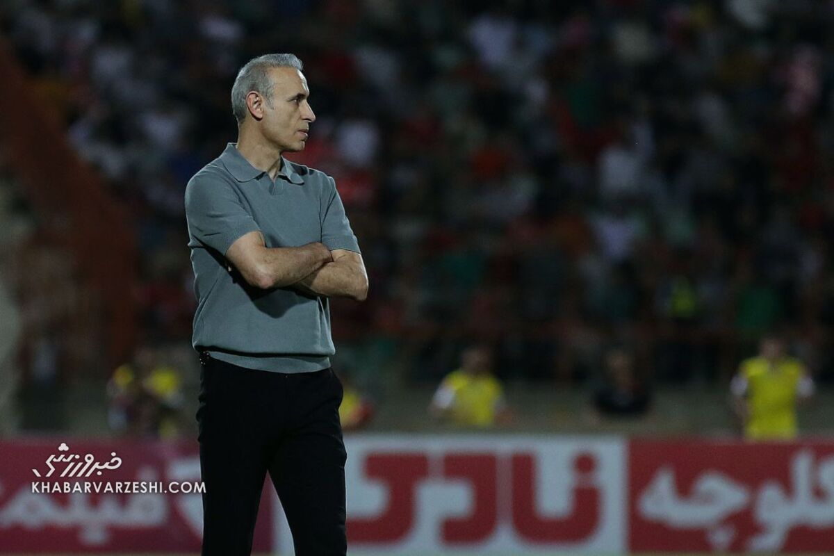 گلمحمدی بیشتر دوست دارد به استقلال نبازد تا برنده باشد/ چون مهاجم نداریم باید بیشتر حمله کنیم!