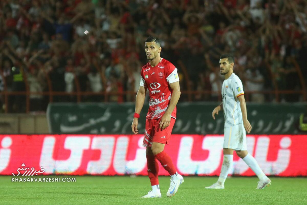 علی علیپور، هدیه قلعهنویی به تاریخ باشگاه پرسپولیس!
