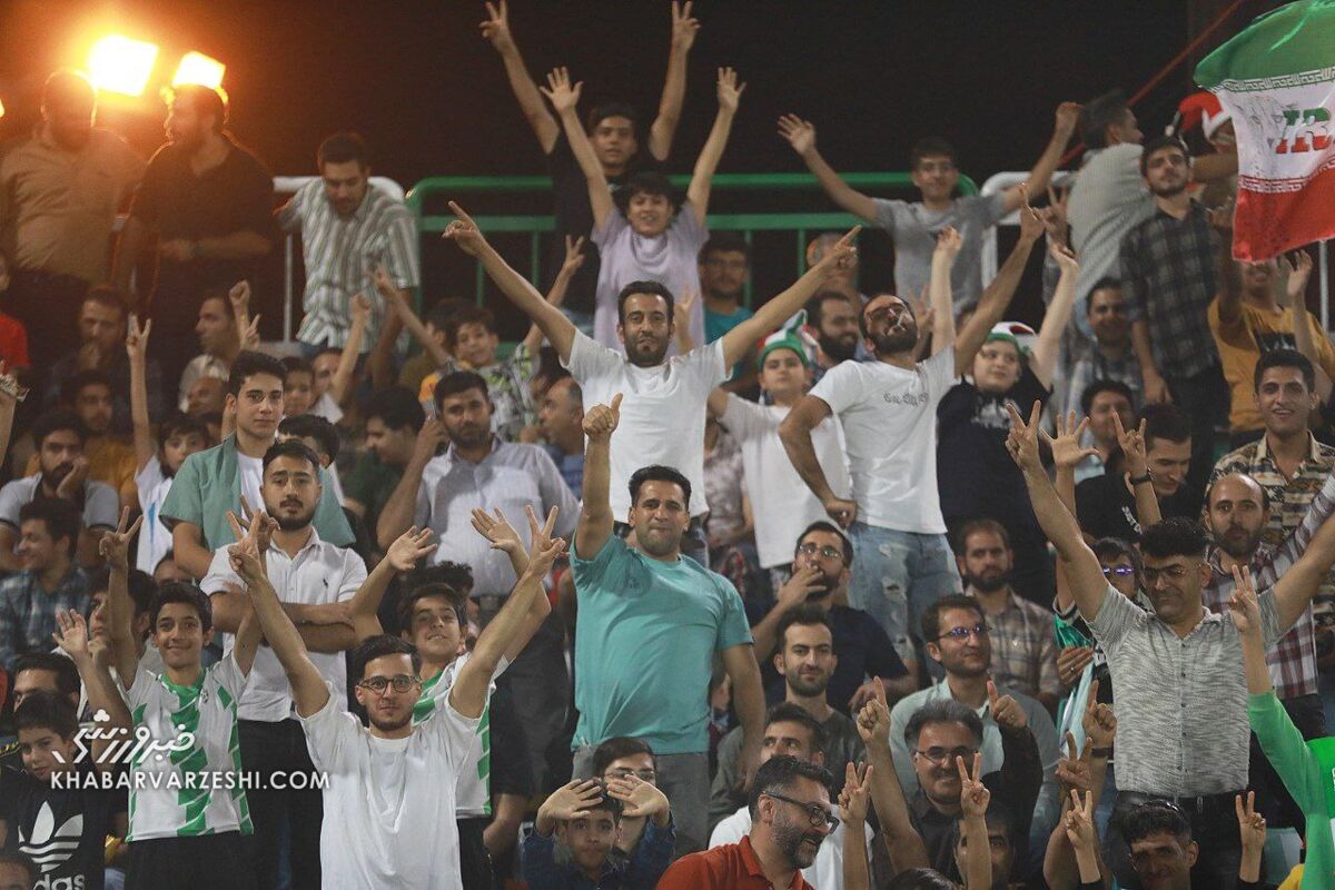 شعار علیه تیم ملی کار فرصتطلبها بود/ قلعهنویی مخصوصا بیرانوند را بازی داد/ قرقیزستان بهتر از اسمش بازی کرد