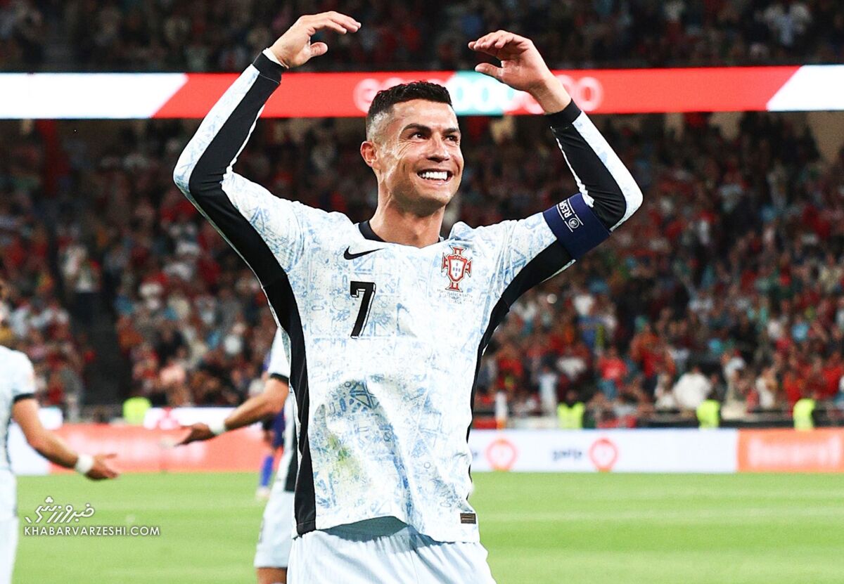 رونالدو جاودانه شد/ سلام کریس به گل ۹۰۰ رونالدو جاودانه شد/ سلام کریس به گل ۹۰۰