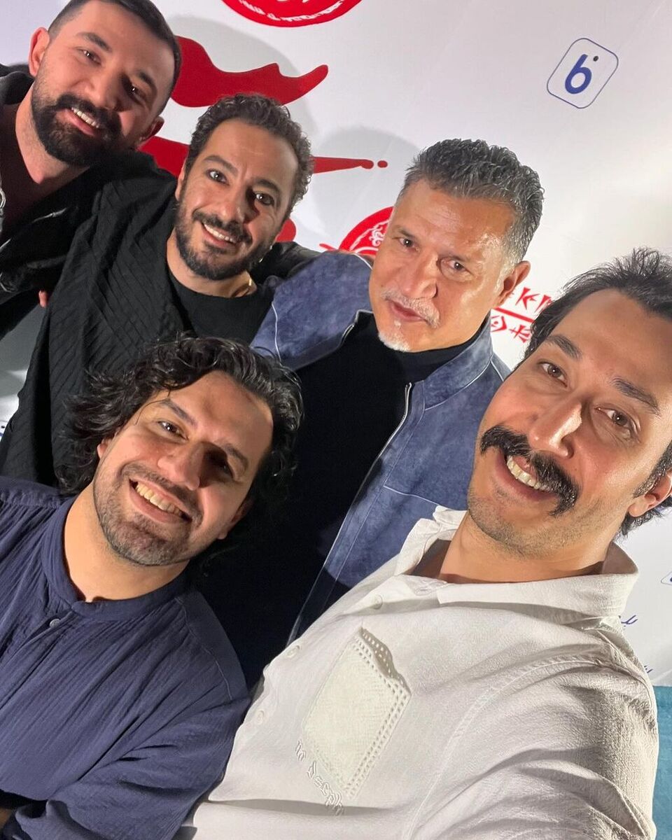 عکس| نوید محمدزاده و بهرام افشاری در کنار علی دایی/ تصویر خاطرهانگیز هنرمندان با اسطوره فوتبال