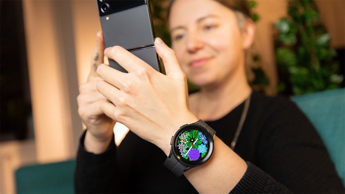 ساعت مچی اسپرت Samsung Galaxy Watch 5 Pro