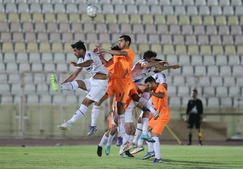 فاجعه نفتی، پیروزی شیرازی و شادی مسی در افتتاحیه لیگ یک فاجعه نفتی، پیروزی شیرازی و شادی مسی در افتتاحیه لیگ یک