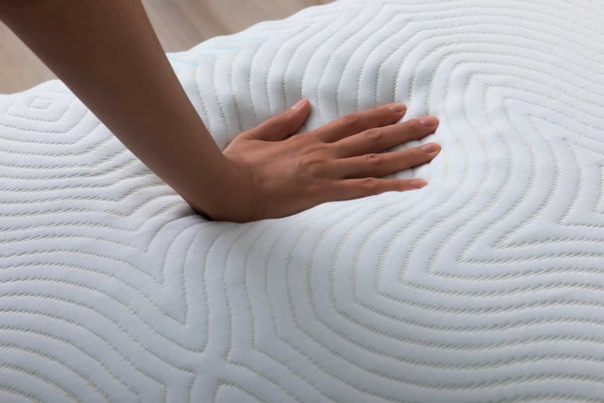 ورزشکاران از این تشک رویال استفاده نکنید! ورزشکاران از این تشک رویال استفاده نکنید!