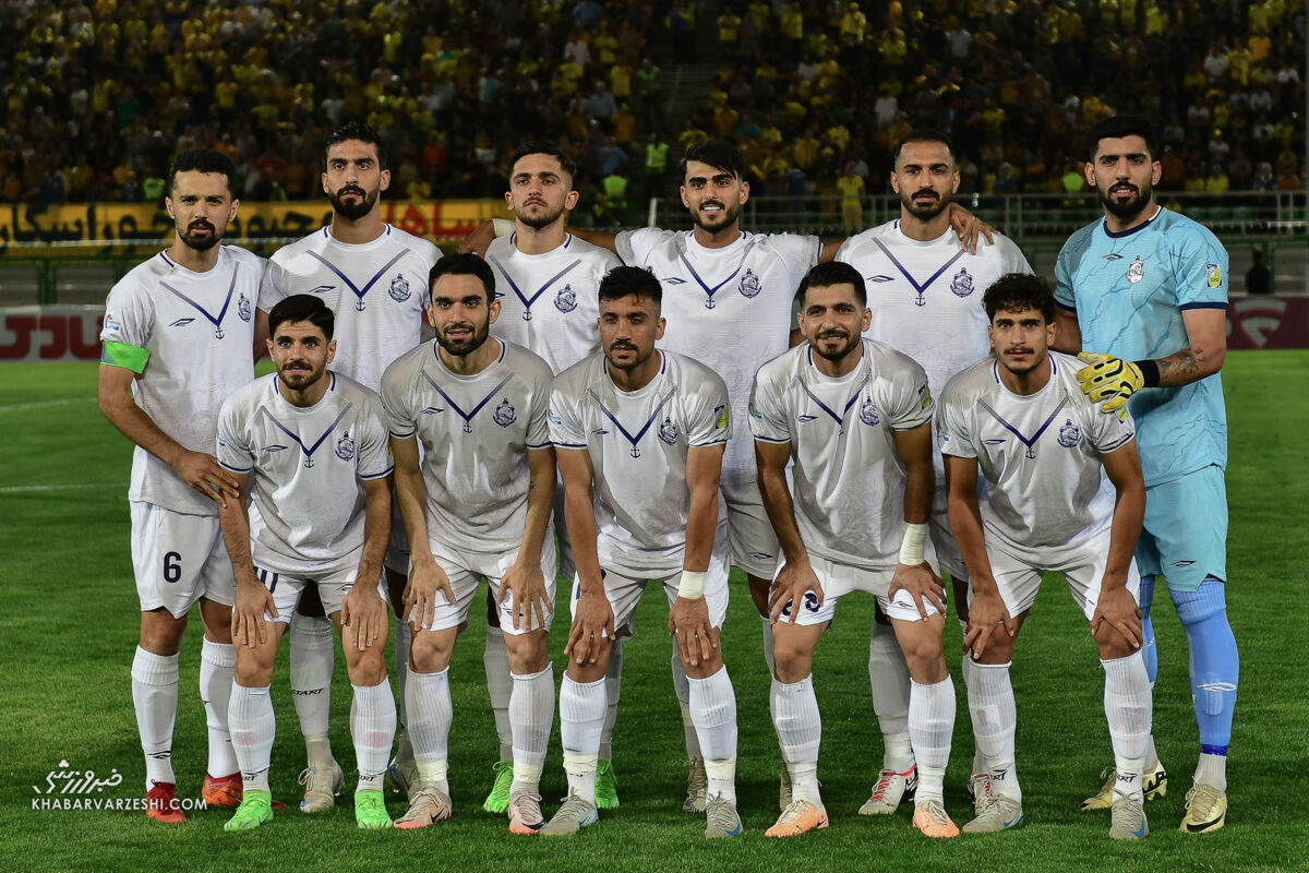 ملوان – سپاهان؛ پرواز قو برفراز دیوار زرد، بخاطر مربی صدرنشین را در مرداب دفن کن! ملوان – سپاهان؛ پرواز قو برفراز دیوار زرد، بخاطر مربی صدرنشین را در مرداب دفن کن!
