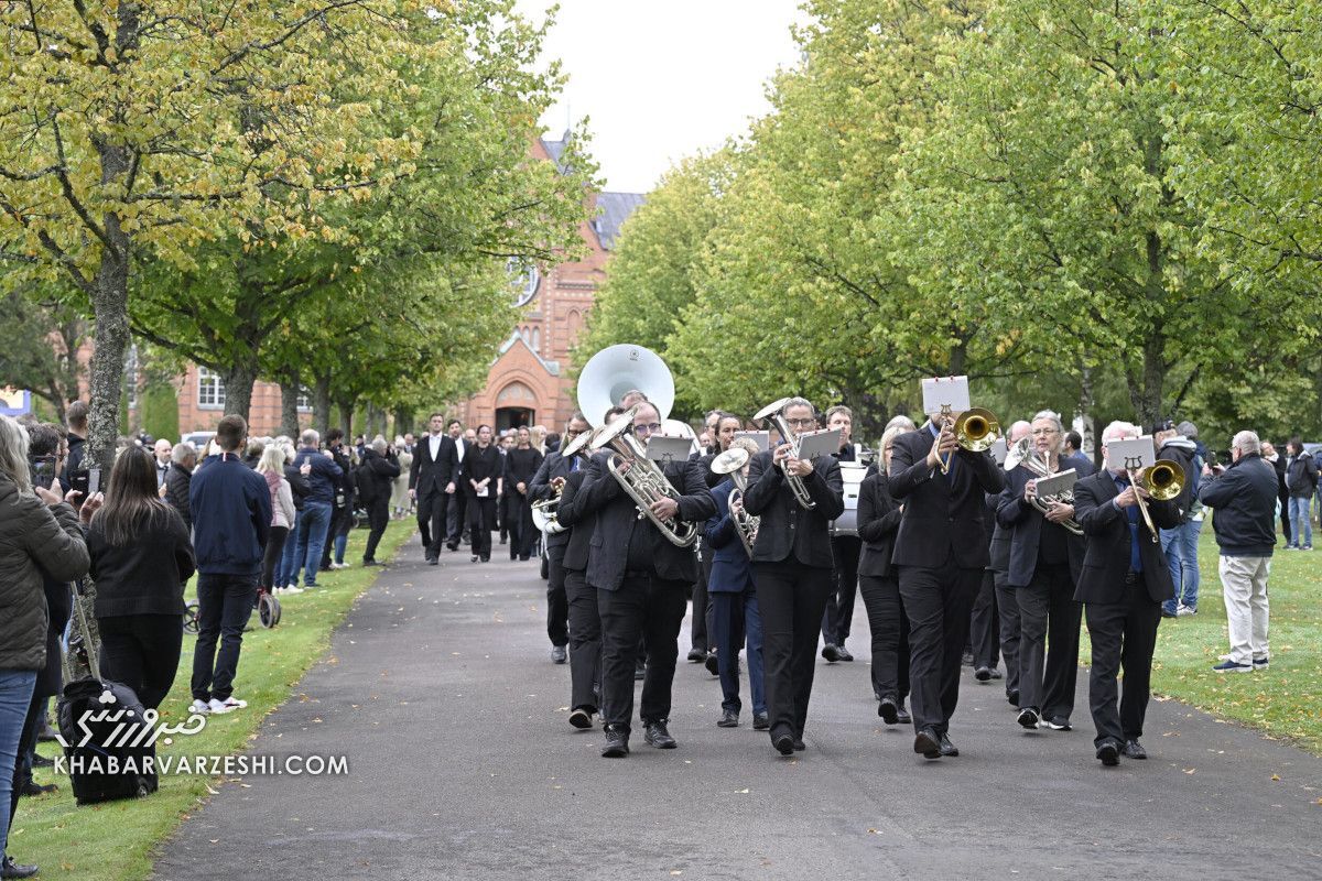 اشکهای دیوید بکام در مراسم خاکسپاری اسون گوران اریکسون +تصاویر