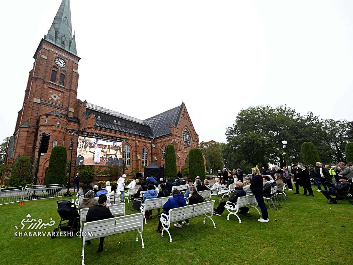 اشکهای دیوید بکام در مراسم خاکسپاری اسون گوران اریکسون +تصاویر