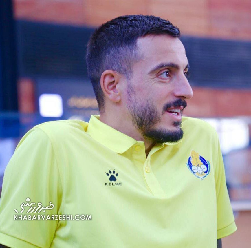 کاروان الغرافه با استقبال استقلالیها وارد تهران شد +عکس